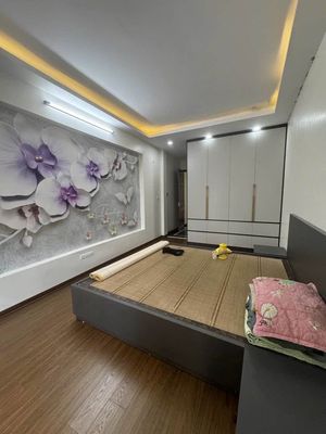 Cho thuê nhà nguyên căn 32m² x 5 tầng, Ngõ 192 Lê Trọng Tấn, Thanh Xuâ — ảnh 1