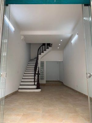 Cho thuê MBKD Mặt Phố Đặng Thùy Trâm, Cầu Giấy — ảnh 1