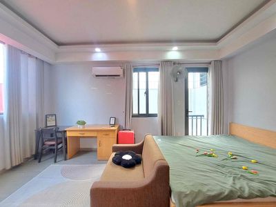 Căn hộ studio ban công thang máy mặt tiền đường gần VLU đúng giá — ảnh 1