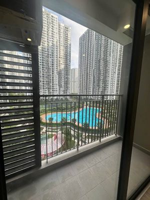 Bán căn hộ 80m2 Ban công DN view bể bơi — ảnh 1