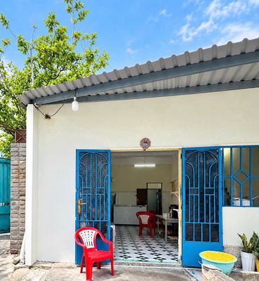 Bán đất tặng nhà C4 (4,7m x 11m) - Hẻm xe tải ngay chợ Bà Chiểu — ảnh 1