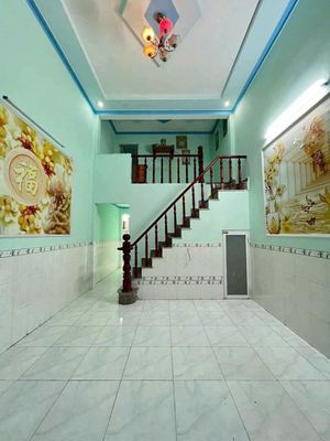 Bán nhà cấp 4 gác đúc mới 99% Dĩ An, Bình Dương — ảnh 1