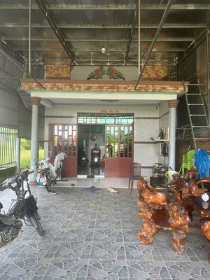 Nhà Ngộp 6x66(396m2) Ql1A Hàm Tân Giá Siêu Rẻ Chỉ 1,3 Tỷ — ảnh 1