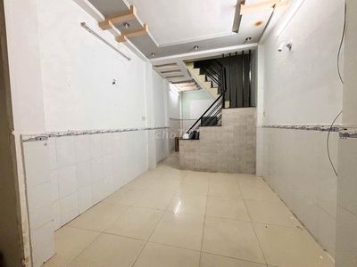 Cho thuê nhà nguyên căn Quận 3 2pn 2wc hẻm xe ba gác — ảnh 1