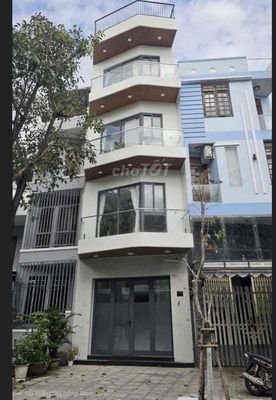 Nhà cho thuê nguyên căn 4 tầng + 1 tum — ảnh 1
