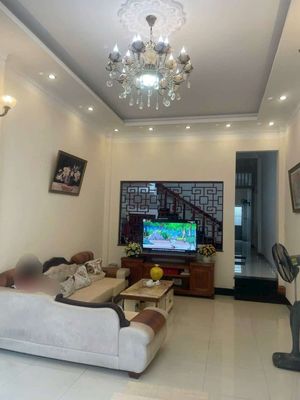 Cho thuê nhà mặt tiền đường Ngô Gia Tự, Quy Nhơn — ảnh 1