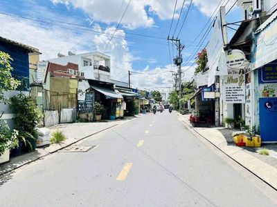 Q12, cần bán mtkd gồm 2 kiot và 20 phog trọ ful, thu nhâp 50trieu/th — ảnh 1