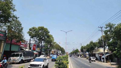 Lô đất mặt tiền kinh doanh 23/10 Vĩnh Trung tp Nha Trang . Chỉ 30 Triệ — ảnh 1