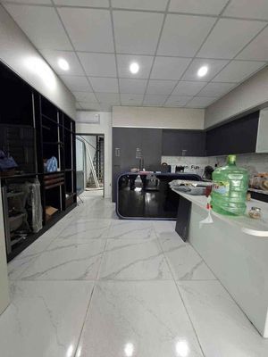 Cho thuê nhà kho mặt tiền đường: hà bồng - hòa xuân — ảnh 1