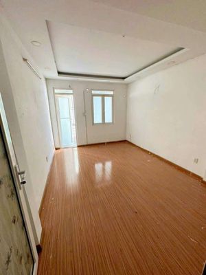 Nhà hẻm Phạm Văn Chiêu, 4x16m, 1 lầu, 2pn, ban công rào an toàn — ảnh 1