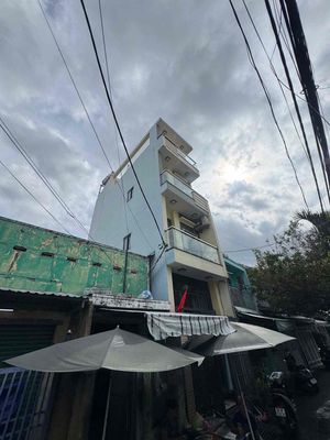 Ngang 3m5 dài 10m nở 4m 4 tầng O 9 3 3 3 3 2 2 8 3 — ảnh 1