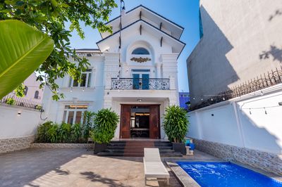 Chính chủ cho thuê villa đẹp ngay trung tâm bãi sau — ảnh 1