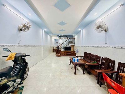 Sân để xe Nhà thuê Gò Vấp 2PN 2WC Phạm Văn Chiêu Phường 14 — ảnh 1