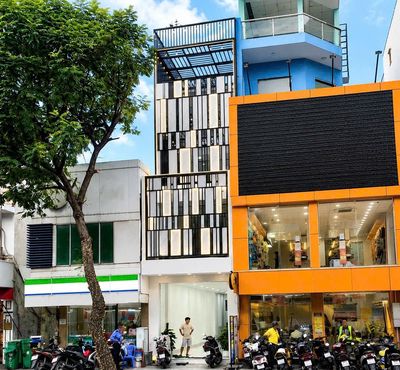 Chính chủ cần cho thuê gấp nhà 1 trệt 3 lầu nguyễn thiện thuật, quận 3 — ảnh 1