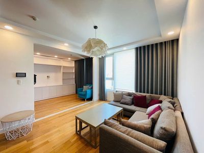Bán căn hộ Léman, Q3, view IFC tower , tặng 2 chỗ đậu xe, 19,5 tỷ, 3PN — ảnh 1