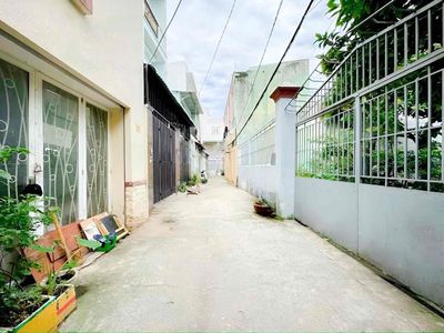 Bán Nhà giá tốt phường Tân Hưng - Ngang 4m, 1 trệt 1 lầu, hẻm ba gác — ảnh 1