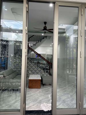 Cho thuê nhà nguyên căn mới xây — ảnh 1