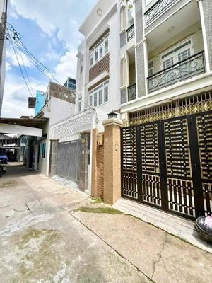 Nhà 1 trệt 3 lầu sát Lê Văn Thịnh giá đầu tư — ảnh 1