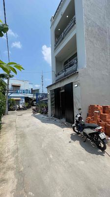 Bán Nhà gần bến xe sương khu dân cư hiện hữu trệt 2 lầu 1 sân Thượng — ảnh 1