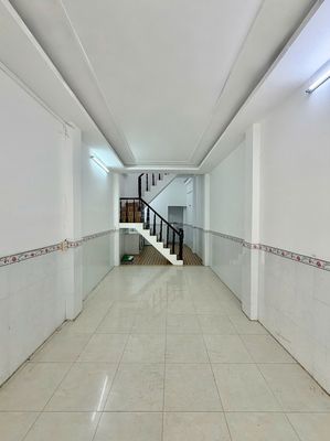 Nhà trệt lầu 2PN hẻm đường Lê Lai 6,5 triệu — ảnh 1