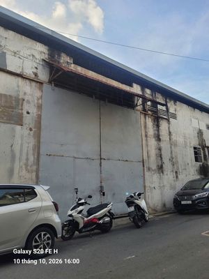 Cho thuê Kho Xưởng 360m2 và 450m2 Đường Phan Văn Hớn, Quận 12 — ảnh 1