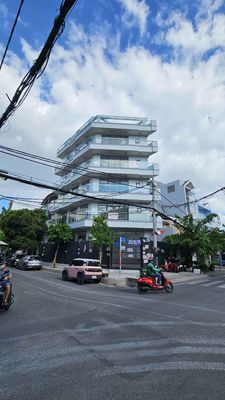  Cần cho thuê gấp tòa nhà 2mt nguyễn thị thập q7 — ảnh 1