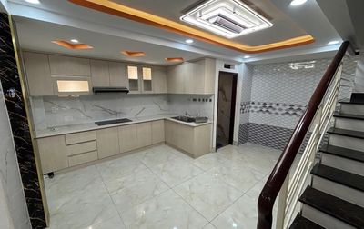 Cho thuê nhà mặt tiền trần văn quang,p10, tânbình, 6x18m, trệt 3 lầu — ảnh 1