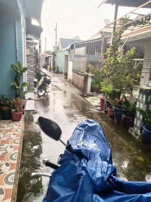 Hàng Hiếm Có Khó Tìm, Nhà 1 trệt 1 lầu đúc, DTSD 50M Kế Bên Trạm Y Tế — ảnh 1