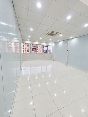 Văn phòng 60m Hoàng Ngân chỉ 9 triệu/tháng | Giá cực rẻ — ảnh 1