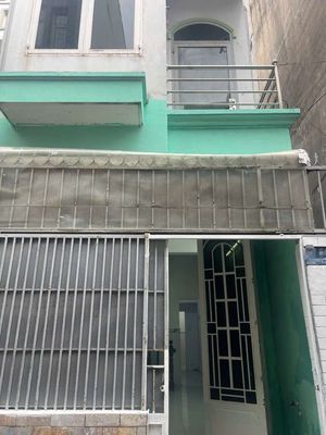 Nguyên căn mới sơn sửa, hxh, 3pn, gần chung cư khang gia — ảnh 1