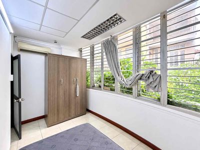 Siu phẩm 2PN_1WC cửa sổ_giặt riêng_Hẻm xe hơi gần Vạn Hạnh Mall — ảnh 1