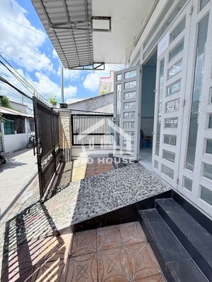 Cho thuê nhà trệt rộng rãi hẻm 12 gần chợ da liễu — ảnh 1