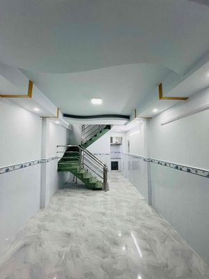 Hẻm xe tải - trệt lầu 2pn - sẵn máy lạnh — ảnh 1