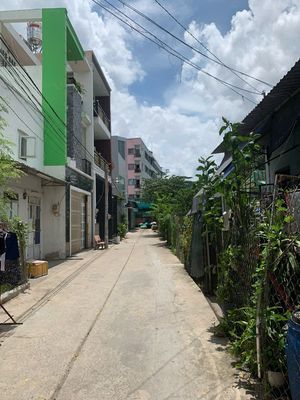 Bán nhà hẻm xe hơi cách đường lê trọng tấn 100m dt (5 x 15= 75m2) — ảnh 1