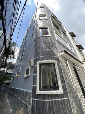 Cần Thuê Nhà Làm Chdv _ Các quận HCM . Alo đi xem liền trong ngày — ảnh 1