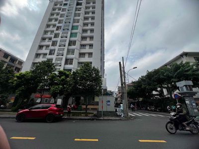 Cần bán nhanh căn hộ diện tích lớn, thiết kế hợp lý tại Cao ốc B Nguyễ — ảnh 1