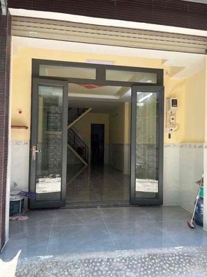 Chỉ 4 triệu – cho thuê tầng trệt hẻm hương lộ 2, bình tân gần ngã tư — ảnh 1