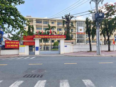 Ngộp giảm mạnh gấp bán chỉ 38tr/m2 — ảnh 1