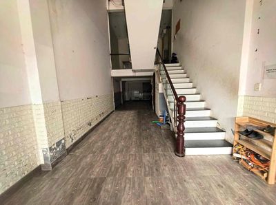 Cho thuê nhà 1Trệt 3Lầu (6PN,5WC)- P.Thống Nhất (vts), Biên Hoà, 17tr — ảnh 1