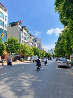 Chỉ 45 Triệu/Tháng – Nhà Lô Góc Mặt Phố Hoàng Quốc Việt – 6T, DT 60m2 — ảnh 1