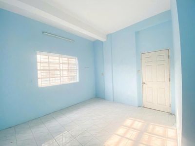 Cần bán CC D2 Phú Lợi P7 Q8, thang bộ tầng 1 P7 Q8 DT 76 m2, 2pn, 1wc — ảnh 1