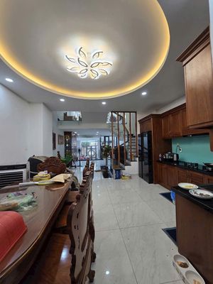 Cần bán nhà phố mới đẹp khu intresco 6b, đầy đủ ntđường lớn, giá tốt — ảnh 1