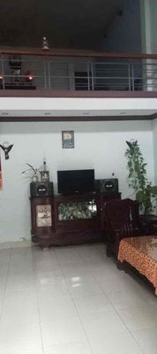 Chính chủ cần bán căn nhà gác lững đổ mê kiên cố .trục đường 7,5 m . — ảnh 1