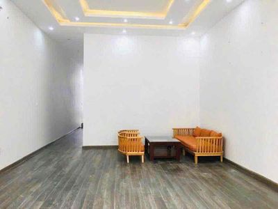 Cho thuê nhà 2 tầng mặt tiền Nguyễn Minh Châu, khu làng Đại Học, gần F — ảnh 1