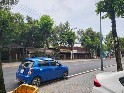 Cho thuê mặt bằng 8x30 mặt tiền đường Nguyễn Văn Trỗi, Thủ Dầu Một — ảnh 1
