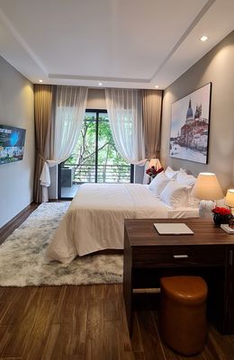 Cho thuê villa nguyên căn 300m2 riverside 4PN — ảnh 1