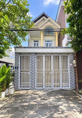 Cho thuê nhà 4pn p. phú tân bình dương sân ô tô — ảnh 1
