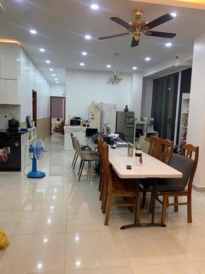 Bán ch sân vườn belleza q7 116m2,3pn+góc, tầng cao, sân vườn 150m2 — ảnh 1