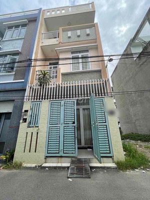 Nhà ngay làng đại học quốc gia - đường số 8 linh xuân 2 lầu 3pn 3wc — ảnh 1