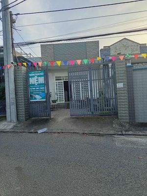 Nhà giáo xứ thánh tâm, hố nai. — ảnh 1